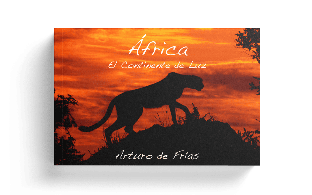 Libro ÁFRICA (A. de Frías)