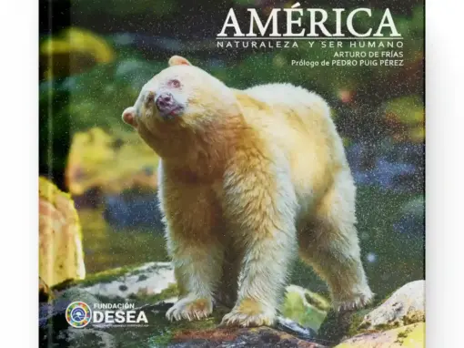 Libro de fotografía de América. Naturaleza y ser humano.