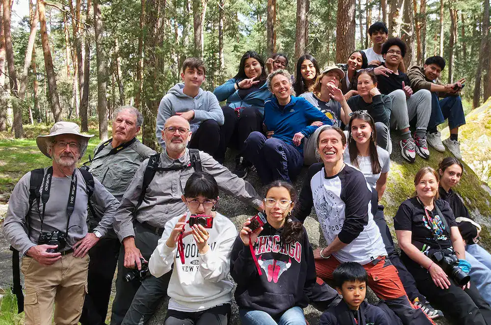 Foto grupal durante la salida a Boca del Asno para aprender fotografía de forma práctica.